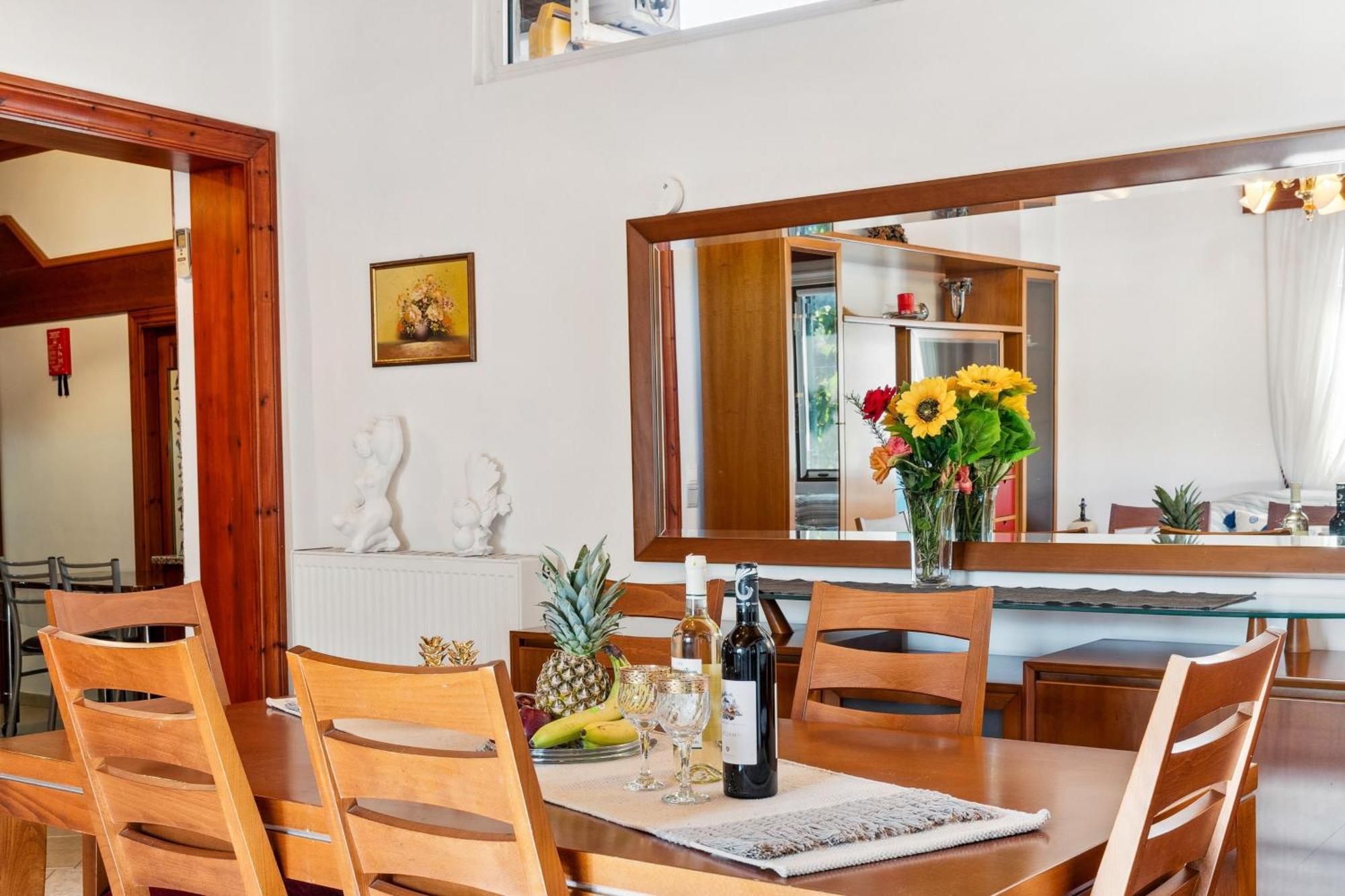 Verani Parking Balcony Playground Holiday home *